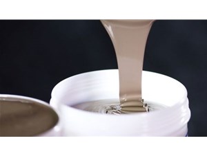 陶瓷浆料分散剂的制备过程